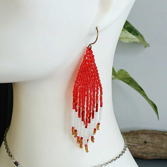 BOGO EARRINGS Red & White Boho Chic Fringe Cascade Dangle Earrings, 4" - Picture 1 of 8